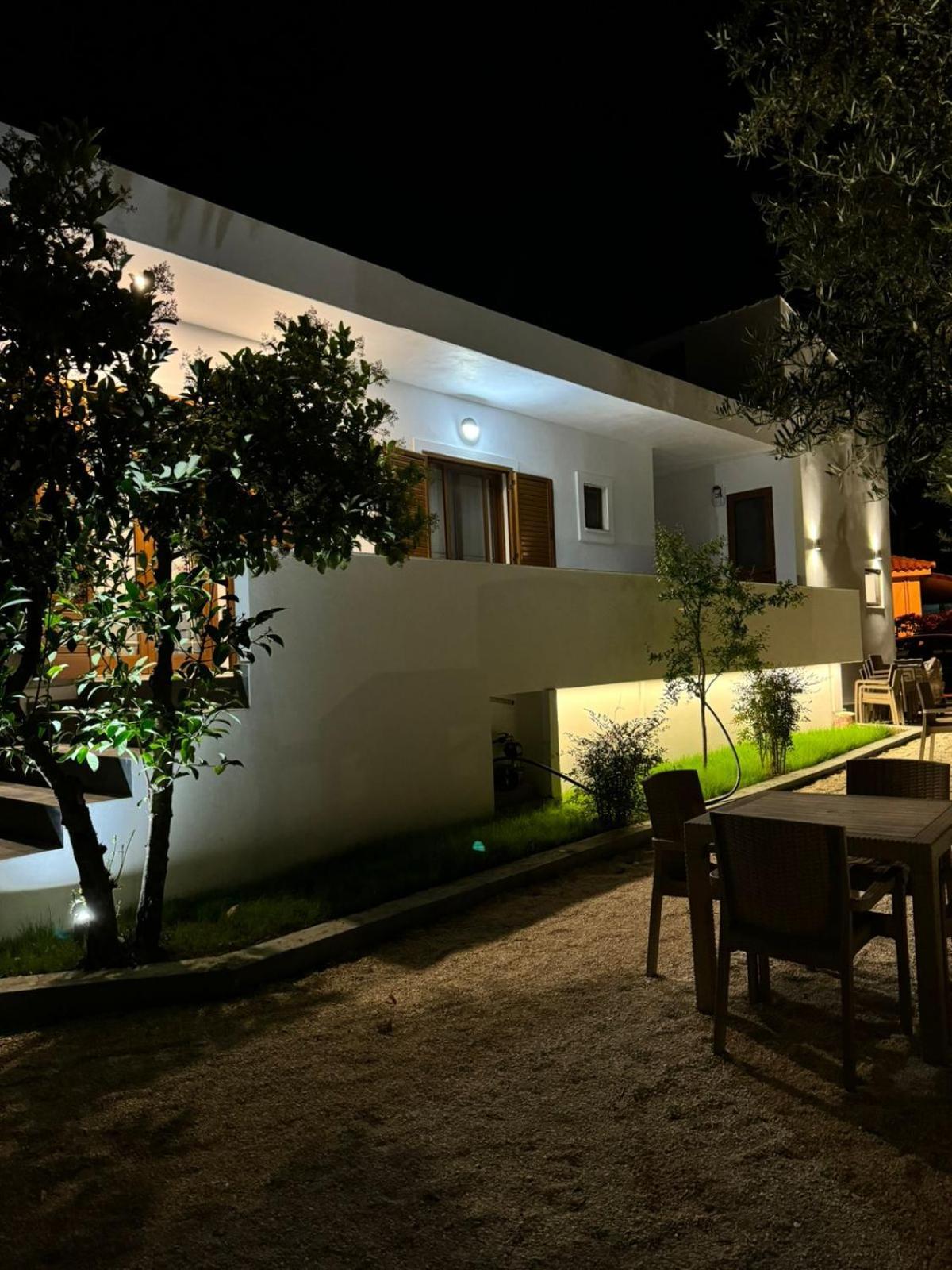 Vila Golden Sand Ksamil Ngoại thất bức ảnh