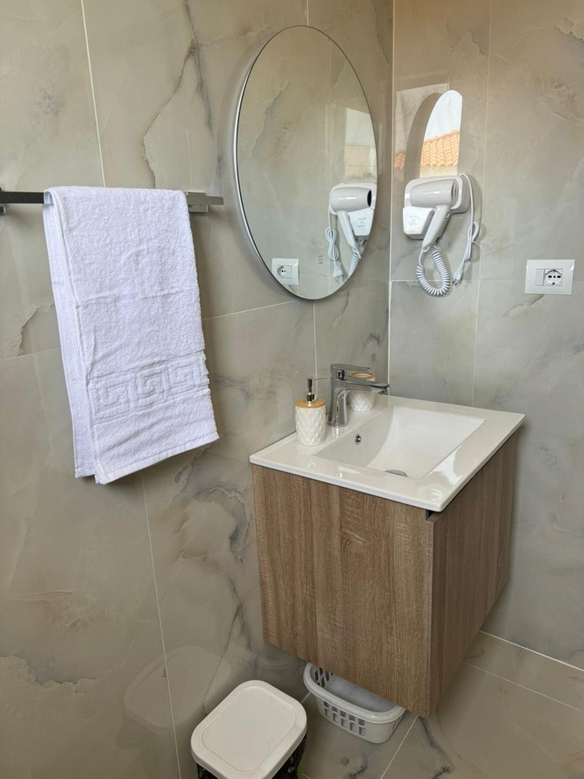 Vila Golden Sand Ksamil Ngoại thất bức ảnh